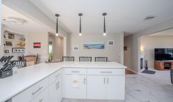 172 Ellisdale Rd, Allentown, NJ 08501