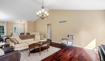1450 Fox Ridge Ct, Arnold, MO 63010