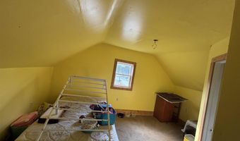 885 N Market St, Andrews, IN 46702