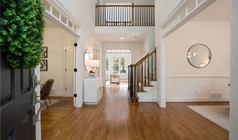 10425 Cranchester Way, Alpharetta, GA 30022