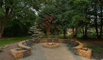602 24th St NW, Austin, MN 55912