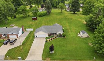 4122 Denise Dr, Ashtabula, OH 44004