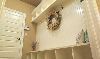 1705 SW Hayfield Ave, Bentonville, AR 72713