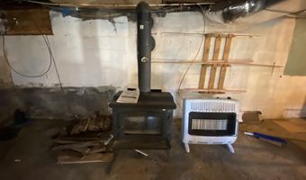 262 Clay St, Alderson, WV 24910