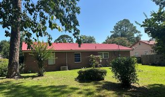 2540 Crescent Dr, Albany, GA 31705