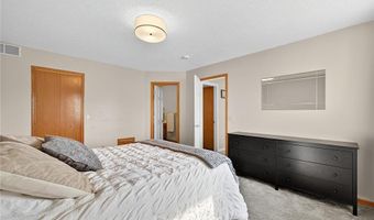 15511 Gateway Path 132, Apple Valley, MN 55124