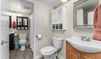 140 UWAPO Rd 39-103, Kihei, HI 96753