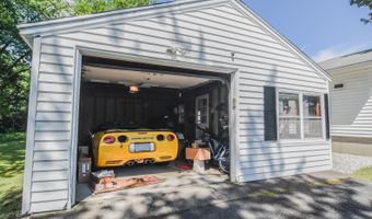 500 Donald St, Bedford, NH 03110