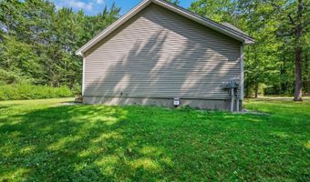 5 Pinehurst Dr, Bennington, NH 03442