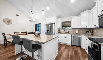 120 Christina Ln, Beebe, AR 72012