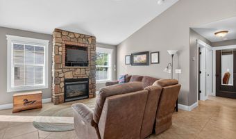 501 Martha St, Chubbuck, ID 83202