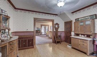 1418 Cleveland Ave, Baxter Springs, KS 66713