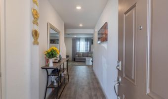 6421 Maple Leaf Ln, Riverbank, CA 95367
