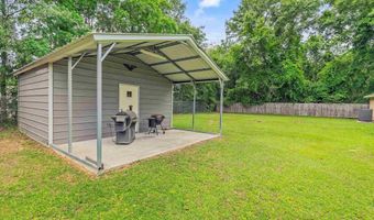 106 W Meadow Dr, Atmore, AL 36502