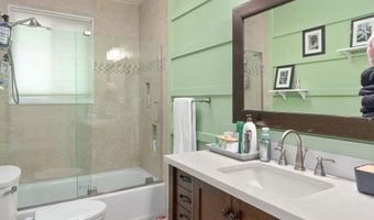 6501 STONEHAM Rd, Bethesda, MD 20817