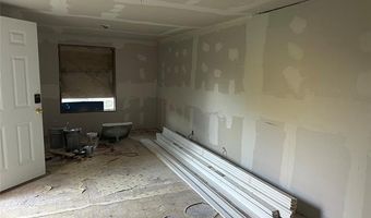 1212 Martin Luther King Blvd, Ardmore, OK 73401