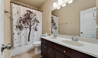 3895 Asbury Ln, Addison, TX 75001