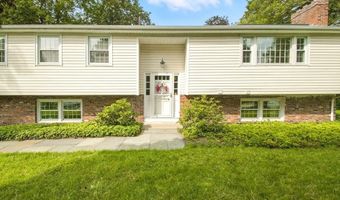5 Brookside Cir, Acton, MA 01720