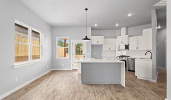 312 W 3rd St, Arcadia, OK 73007