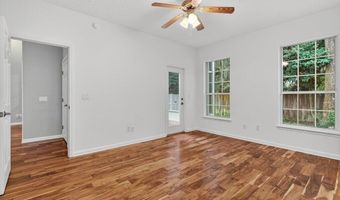 800 PARADISE Ln, Atlantic Beach, FL 32233