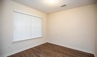 908 Cheyenne Dr, Bentonville, AR 72712