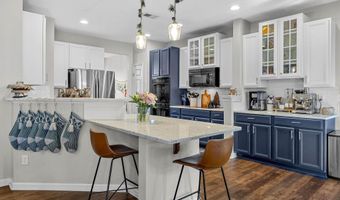 135 Castleton Cir, Boiling Springs, SC 29316