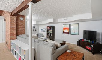 47 Hyland Ave, East Greenwich, RI 02818