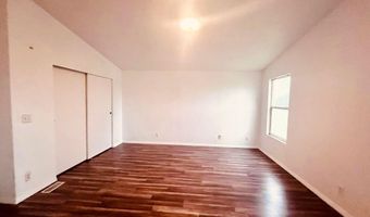 5321 Pine St, Anderson, CA 96007