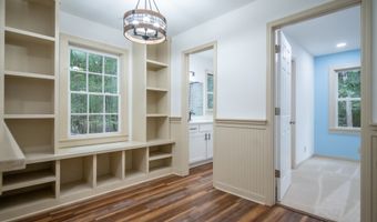 2568 Wirebridge Rd, Arnoldsville, GA 30619