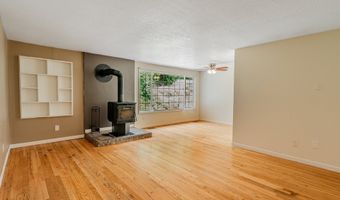 6593 SE THIESSEN Rd, Milwaukie, OR 97267