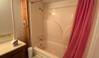 4 Boyd St, Andrews, NC 28901