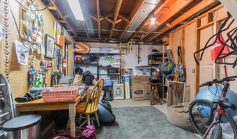 5336 WAPAKONETA Rd, Bethesda, MD 20816