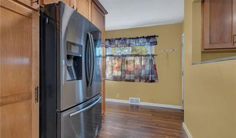 234 33rd Ave N, St. Cloud, MN 56303