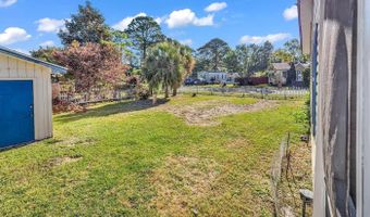 332 Summer Dr, Conway, SC 29526