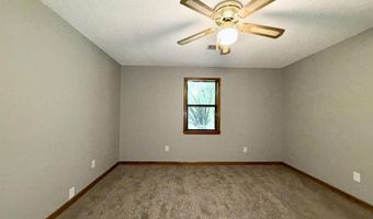 2006 MAPLE Dr, Atoka, TN 38004