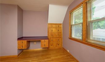 2035 Thornhill Dr, Akron, OH 44313