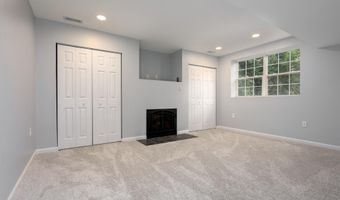 701 SONNE Dr, Annapolis, MD 21401