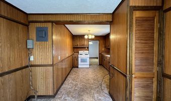 6413 County Road 5-403, Ava, MO 65608
