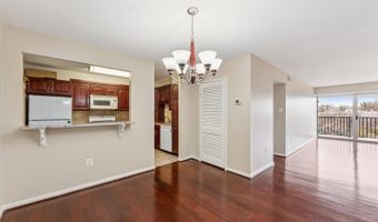 1300 ARMY NAVY Dr #625, Arlington, VA 22202