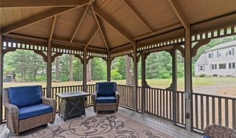 95 Lakehurst Dr, Coventry, RI 02816
