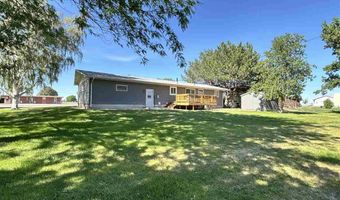 105 E 13TH St, Bayard, NE 69334