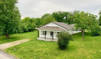 205 N Fleetwood St, Ava, MO 65608