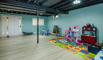 3244 Dunwoodie Rd, Ann Arbor, MI 48105
