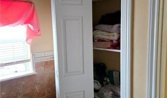 616 W Diamondhead Ave, Alton, TX 78473