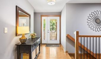 706 23rd St SW, Austin, MN 55912