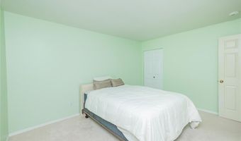 742 Arbor Ridge Ct, Ballwin, MO 63021