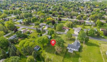 3540 W CAPITOL Dr, Appleton, WI 54914