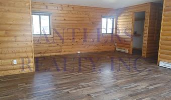 26 Moriah Rd, Cody, WY 82414