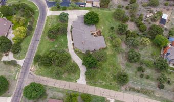 205 S TIMBERCREEK Dr, Amarillo, TX 79118