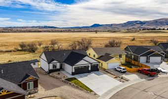 313 Rendezvous St, Buffalo, WY 82834
